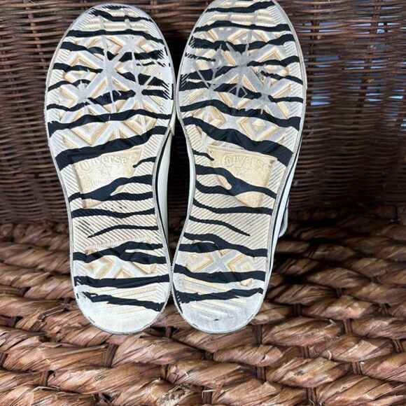 Converse Sz 5 Women's Black White Zebra Striped Mid Top Sneakers - Picture 8 of 8